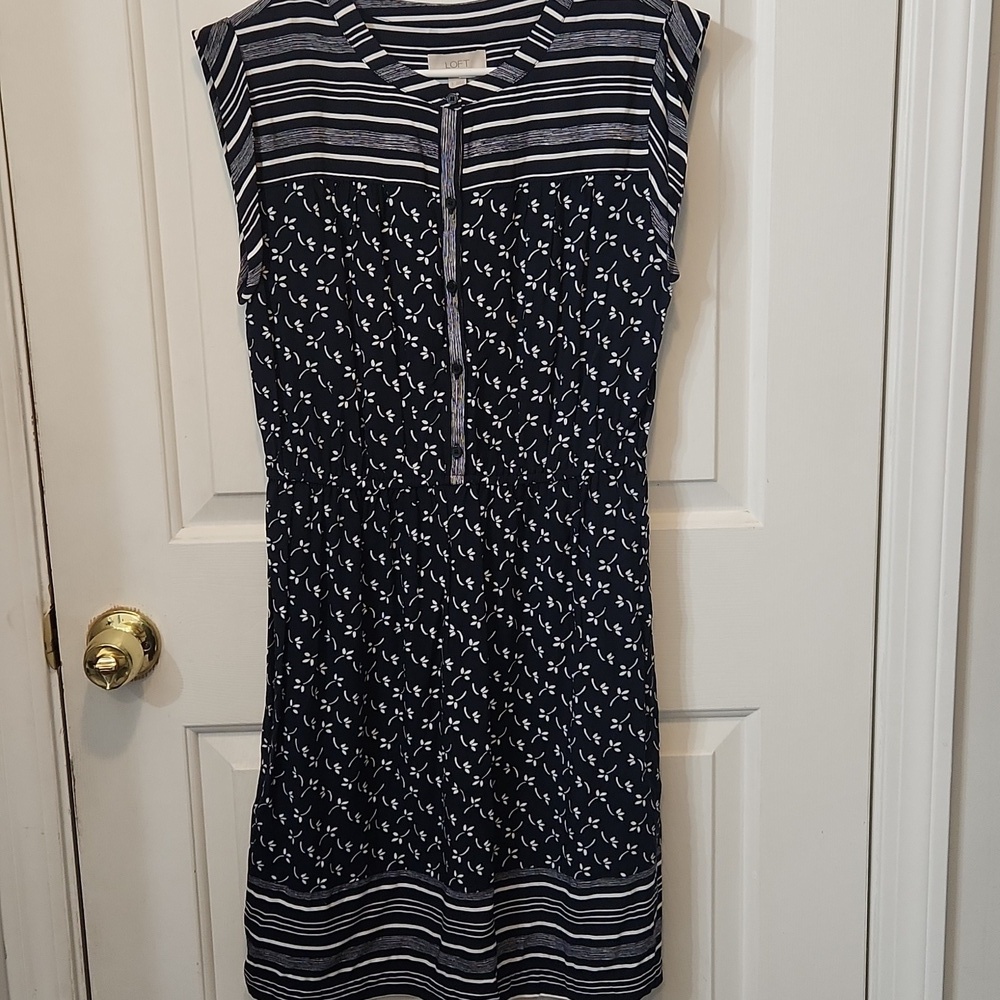 Loft Dress. NWT. Size S